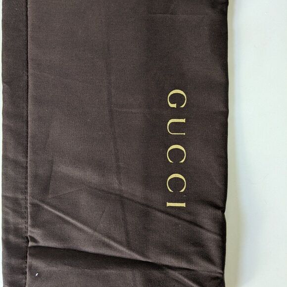 Gucci Vernice Crystal Sandal - Picture 8 of 12